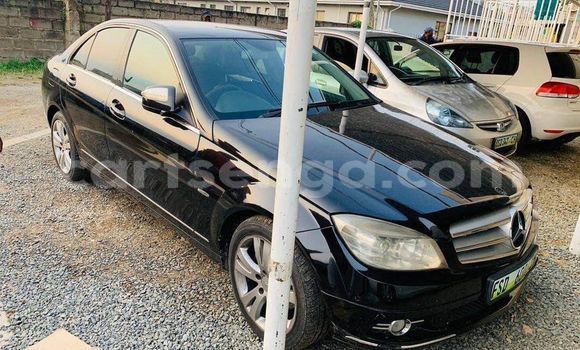 Nunua Ilio tumika Mercedes‒Benz C–Class Black Gari ndani ya Lobamba nchini Manzini