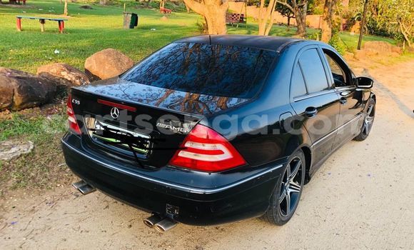 Acheter Occasion Voiture Mercedes-Benz C-Classe Noir à Manzini, Manzini Acheter Occasion Voiture Mercedes-Benz C-Classe Noir à Manzini, Manzini