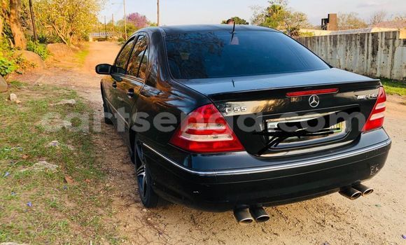 Acheter Occasion Voiture Mercedes-Benz C-Classe Noir à Manzini, Manzini Acheter Occasion Voiture Mercedes-Benz C-Classe Noir à Manzini, Manzini