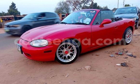 Nunua Ilio tumika Mazda MX-3 Red Gari ndani ya Kwaluseni nchini Manzini Nunua Ilio tumika Mazda MX-3 Red Gari ndani ya Kwaluseni nchini Manzini