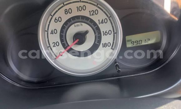 Nunua Ilio tumika Mazda 2 White Gari ndani ya Kwaluseni nchini Manzini Nunua Ilio tumika Mazda 2 White Gari ndani ya Kwaluseni nchini Manzini