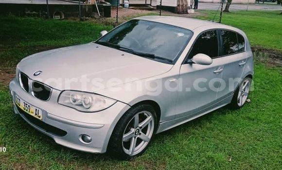 Nunua Ilio tumika Toyota FJ Cruiser White Gari ndani ya Kwaluseni nchini Manzini Nunua Ilio tumika Toyota FJ Cruiser White Gari ndani ya Kwaluseni nchini Manzini