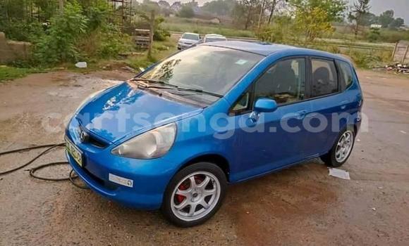 Nunua Ilio tumika Honda FIT Blue Gari ndani ya Kwaluseni nchini Manzini Nunua Ilio tumika Honda FIT Blue Gari ndani ya Kwaluseni nchini Manzini