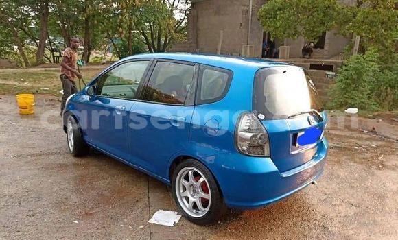 Nunua Ilio tumika Honda FIT Blue Gari ndani ya Kwaluseni nchini Manzini Nunua Ilio tumika Honda FIT Blue Gari ndani ya Kwaluseni nchini Manzini
