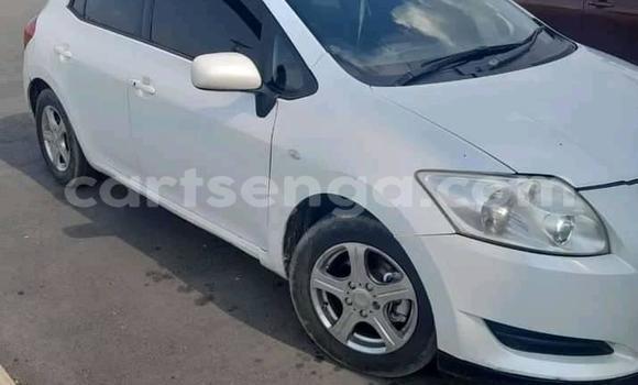 Nunua Ilio tumika Toyota Auris White Gari ndani ya Kwaluseni nchini Manzini Nunua Ilio tumika Toyota Auris White Gari ndani ya Kwaluseni nchini Manzini