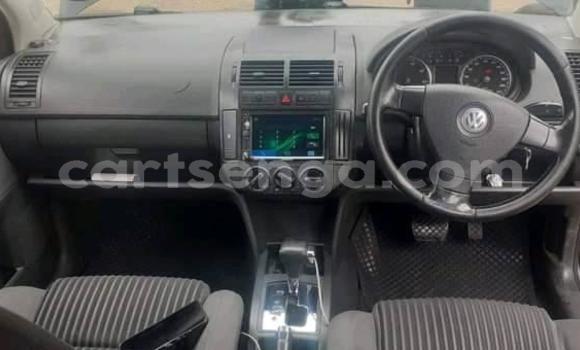 Nunua Ilio tumika Volkswagen Polo Black Gari ndani ya Kwaluseni nchini Manzini Nunua Ilio tumika Volkswagen Polo Black Gari ndani ya Kwaluseni nchini Manzini