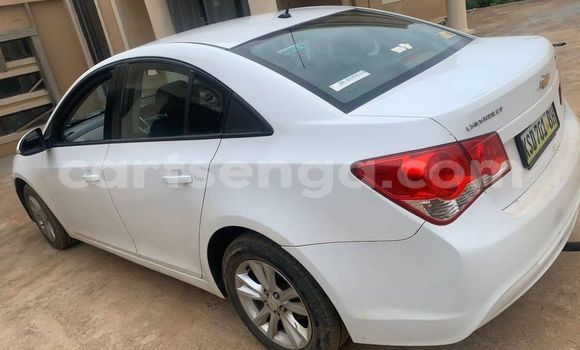 Nunua Ilio tumika Chevrolet Cruze White Gari ndani ya Kwaluseni nchini Manzini Nunua Ilio tumika Chevrolet Cruze White Gari ndani ya Kwaluseni nchini Manzini