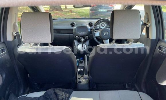 Nunua Ilio tumika Mazda 2 Other Gari ndani ya Kwaluseni nchini Manzini Nunua Ilio tumika Mazda 2 Other Gari ndani ya Kwaluseni nchini Manzini