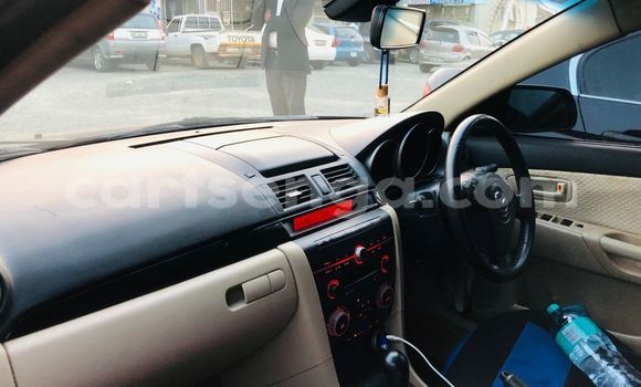 Nunua Ilio tumika Mazda 3 Black Gari ndani ya Kwaluseni nchini Manzini Nunua Ilio tumika Mazda 3 Black Gari ndani ya Kwaluseni nchini Manzini
