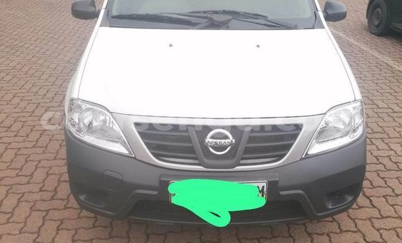 Acheter Occasion Voiture Nissan NP 300 Blanc à Kwaluseni, Manzini Acheter Occasion Voiture Nissan NP 300 Blanc à Kwaluseni, Manzini