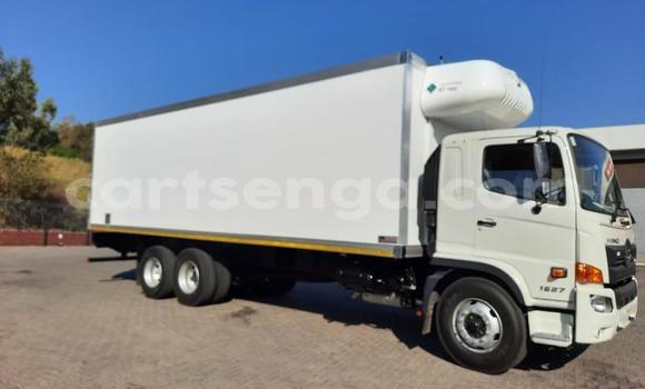 Acheter Occasion Utilitaire Hino 300 Series Blanc à Mbabane, Manzini Acheter Occasion Utilitaire Hino 300 Series Blanc à Mbabane, Manzini