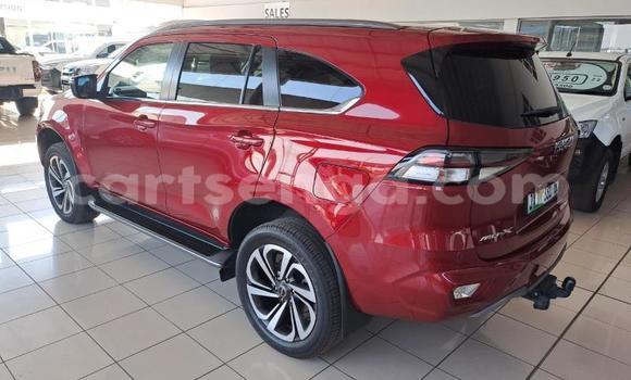 Buy Used Isuzu MU-X Red Car in Mbabane in Manzini Buy Used Isuzu MU-X Red Car in Mbabane in Manzini