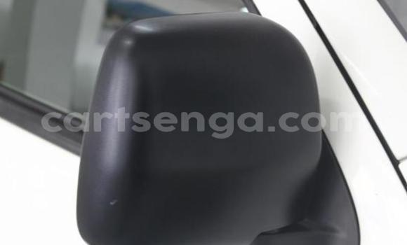 Nunua Ilio tumika Toyota Hiace White Gari ndani ya Manzini nchini Manzini Nunua Ilio tumika Toyota Hiace White Gari ndani ya Manzini nchini Manzini