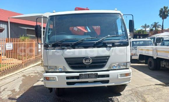 Acheter Occasion Utilitaire Nissan UD Blanc à Mbabane, Manzini Acheter Occasion Utilitaire Nissan UD Blanc à Mbabane, Manzini