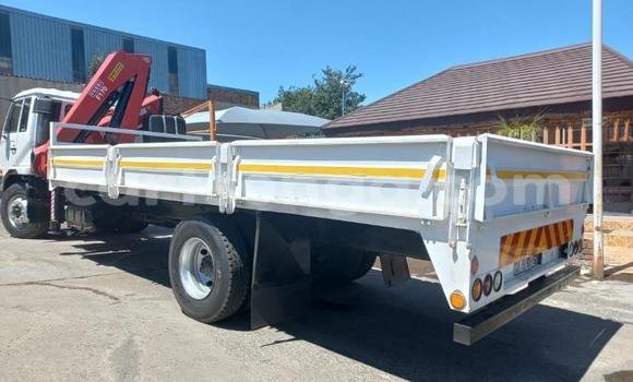 Acheter Occasion Utilitaire Nissan UD Blanc à Mbabane, Manzini Acheter Occasion Utilitaire Nissan UD Blanc à Mbabane, Manzini