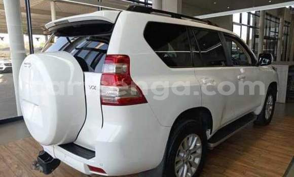 Nunua Ilio tumika Toyota Land Cruiser Prado Other Gari ndani ya Manzini nchini Manzini Nunua Ilio tumika Toyota Land Cruiser Prado Other Gari ndani ya Manzini nchini Manzini
