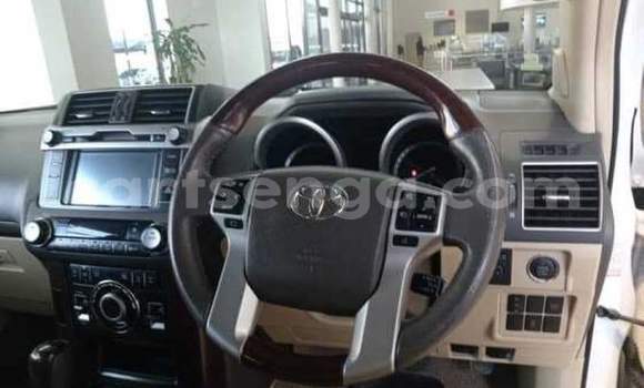 Nunua Ilio tumika Toyota Land Cruiser Prado Other Gari ndani ya Manzini nchini Manzini Nunua Ilio tumika Toyota Land Cruiser Prado Other Gari ndani ya Manzini nchini Manzini