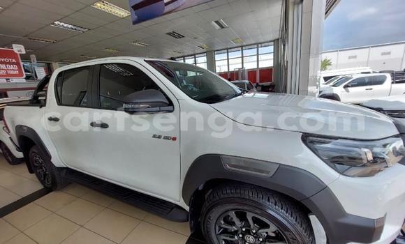Acheter Occasion Voiture Toyota Hilux Blanc à Mbabane, Manzini Acheter Occasion Voiture Toyota Hilux Blanc à Mbabane, Manzini