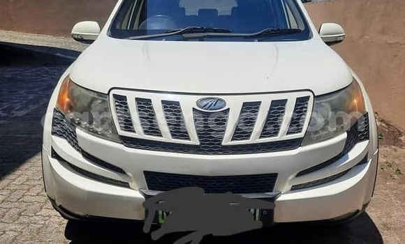 Acheter Occasion Voiture Mahindra Xylo Blanc à Ezulwini, Hhohho Acheter Occasion Voiture Mahindra Xylo Blanc à Ezulwini, Hhohho