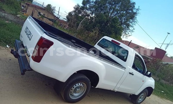 Buy Used Toyota Allion Other Car in Hlatikulu in Shiselweni District Buy Used Toyota Allion Other Car in Hlatikulu in Shiselweni District