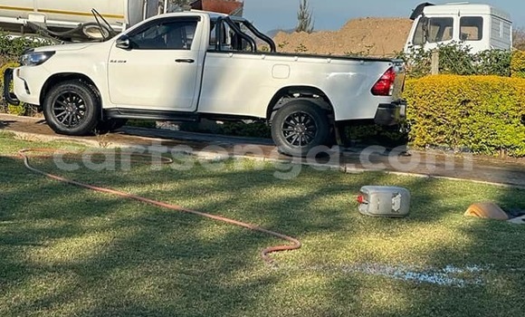 Acheter Occasion Voiture Toyota Alphard Blanc à Bulembu, Hhohho Acheter Occasion Voiture Toyota Alphard Blanc à Bulembu, Hhohho