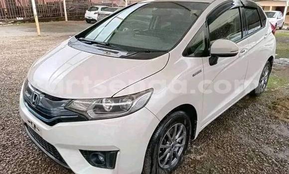 Buy Used Honda FIT White Car in Ezulwini in Hhohho Buy Used Honda FIT White Car in Ezulwini in Hhohho