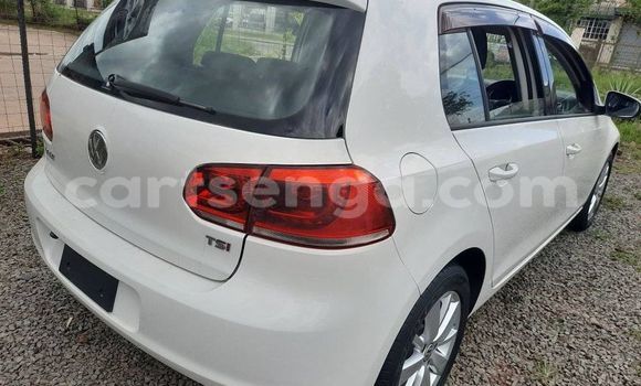 Buy Used Honda FIT White Car in Ezulwini in Hhohho Buy Used Honda FIT White Car in Ezulwini in Hhohho