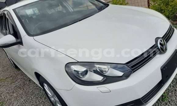 Buy Used Honda FIT White Car in Ezulwini in Hhohho Buy Used Honda FIT White Car in Ezulwini in Hhohho