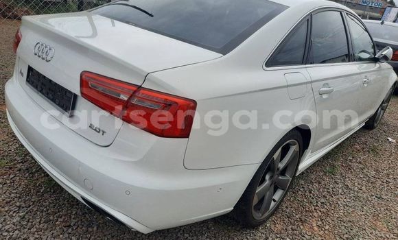 Buy Used Volkswagen Beetle White Car in Kwaluseni in Manzini Buy Used Volkswagen Beetle White Car in Kwaluseni in Manzini