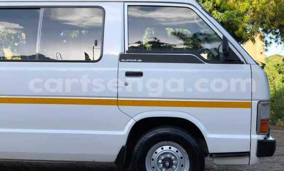 Buy Used Toyota Hiace Silver Car in Mbabane in Manzini Buy Used Toyota Hiace Silver Car in Mbabane in Manzini