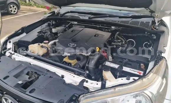 Acheter Occasion Voiture Toyota Hilux Blanc à Mbabane, Manzini Acheter Occasion Voiture Toyota Hilux Blanc à Mbabane, Manzini