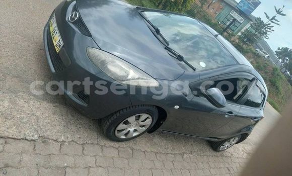 Nunua Ilio tumika Mazda Demio Black Gari ndani ya Bulembu nchini Hhohho Nunua Ilio tumika Mazda Demio Black Gari ndani ya Bulembu nchini Hhohho