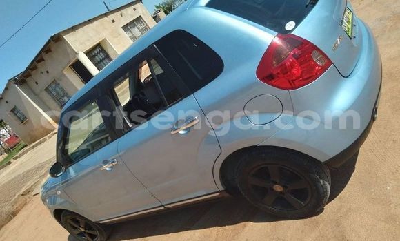 Acheter Occasion Voiture Mazda Verisa Bleu à Ezulwini, Hhohho Acheter Occasion Voiture Mazda Verisa Bleu à Ezulwini, Hhohho