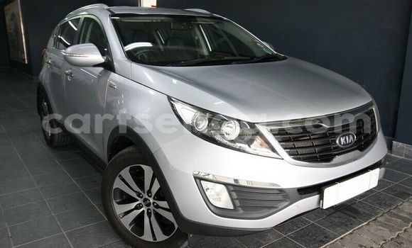 Buy Used Kia Sportage Silver Car in Ezulwini in Hhohho Buy Used Kia Sportage Silver Car in Ezulwini in Hhohho