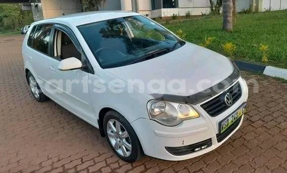 Buy Used Gordon Roadster White Car in Bulembu in Hhohho Buy Used Gordon Roadster White Car in Bulembu in Hhohho