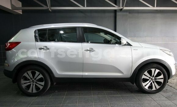 Buy Used Kia Sportage Silver Car in Ezulwini in Hhohho Buy Used Kia Sportage Silver Car in Ezulwini in Hhohho