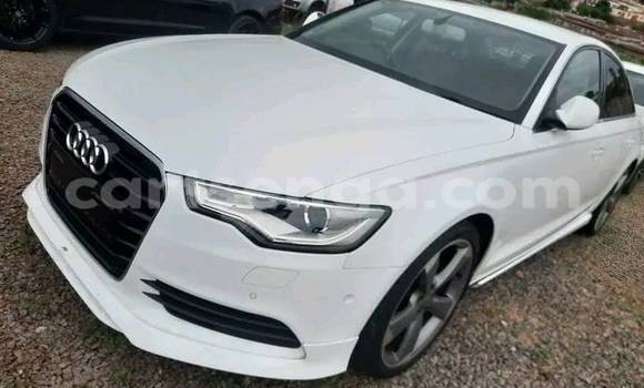 Acheter Occasion Voiture Hyundai Accent Blanc à Bulembu, Hhohho Acheter Occasion Voiture Hyundai Accent Blanc à Bulembu, Hhohho