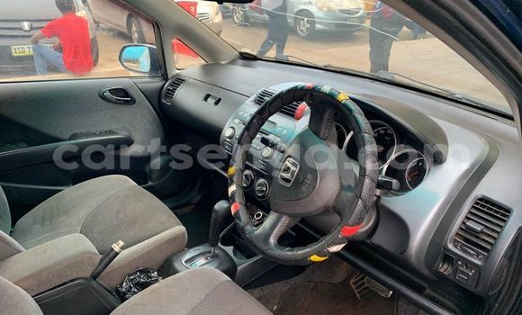 Nunua Ilio tumika Honda FIT Blue Gari ndani ya Ezulwini nchini Hhohho Nunua Ilio tumika Honda FIT Blue Gari ndani ya Ezulwini nchini Hhohho