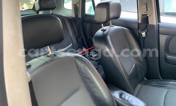 Nunua Ilio tumika Mazda Verisa Black Gari ndani ya Ezulwini nchini Hhohho Nunua Ilio tumika Mazda Verisa Black Gari ndani ya Ezulwini nchini Hhohho