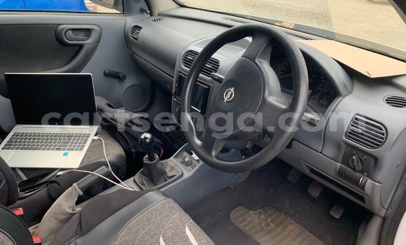 Nunua Ilio tumika Toyota Corsa White Gari ndani ya Ezulwini nchini Hhohho Nunua Ilio tumika Toyota Corsa White Gari ndani ya Ezulwini nchini Hhohho