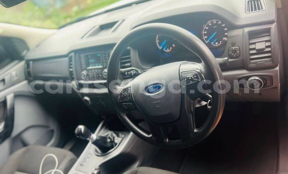 Nunua Ilio tumika Ford Ranger White Gari ndani ya Ezulwini nchini Hhohho Nunua Ilio tumika Ford Ranger White Gari ndani ya Ezulwini nchini Hhohho