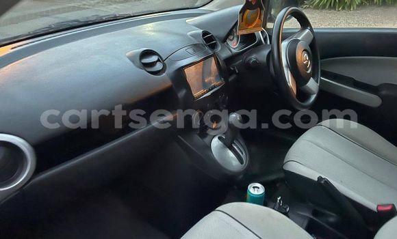 Nunua Ilio tumika Mazda 2 Blue Gari ndani ya Ezulwini nchini Hhohho Nunua Ilio tumika Mazda 2 Blue Gari ndani ya Ezulwini nchini Hhohho