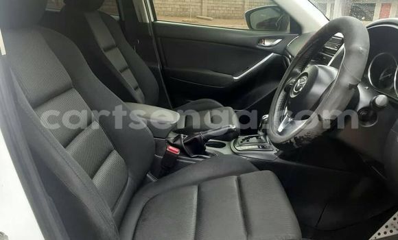 Nunua Ilio tumika Mazda CX-5 White Gari ndani ya Big Bend nchini Wilaya ya Lubombo Nunua Ilio tumika Mazda CX-5 White Gari ndani ya Big Bend nchini Wilaya ya Lubombo