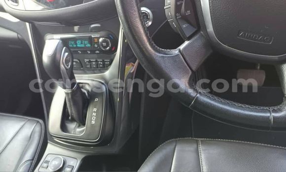 Nunua Ilio tumika Ford Kuga Red Gari ndani ya Big Bend nchini Lubombo Nunua Ilio tumika Ford Kuga Red Gari ndani ya Big Bend nchini Lubombo