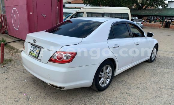 Nunua Ilio tumika Toyota Mark X White Gari ndani ya Bulembu nchini Hhohho Nunua Ilio tumika Toyota Mark X White Gari ndani ya Bulembu nchini Hhohho