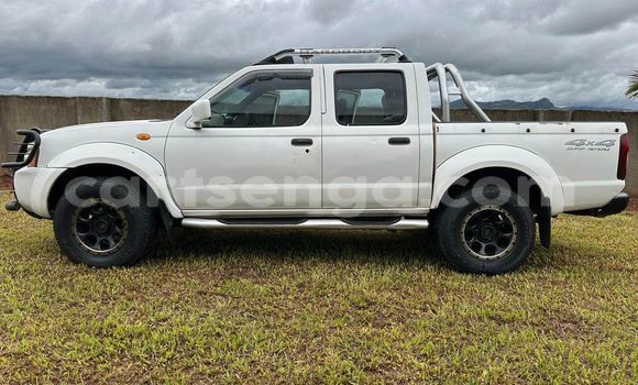 Acheter Occasion Voiture Nissan Hardbody Blanc à Ezulwini, Hhohho Acheter Occasion Voiture Nissan Hardbody Blanc à Ezulwini, Hhohho