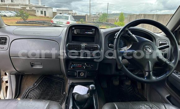 Acheter Occasion Voiture Nissan Hardbody Blanc à Ezulwini, Hhohho Acheter Occasion Voiture Nissan Hardbody Blanc à Ezulwini, Hhohho