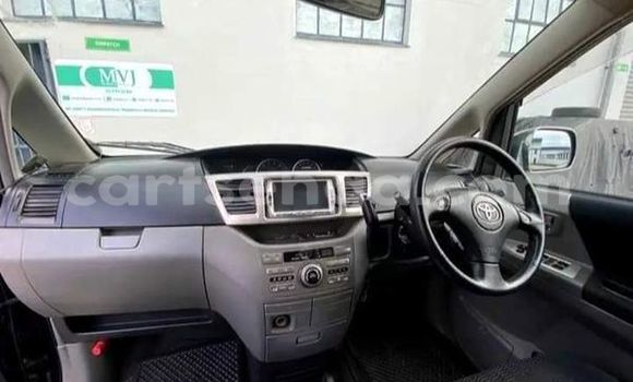 Buy Used Toyota Voxy Other Car in Kwaluseni in Manzini Buy Used Toyota Voxy Other Car in Kwaluseni in Manzini