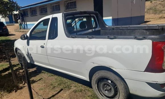 Buy Used Nissan NP 300 Other Car in Big Bend in Lubombo Buy Used Nissan NP 300 Other Car in Big Bend in Lubombo