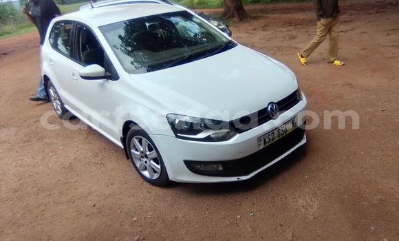 Buy Used Volkswagen Polo White Car in Kwaluseni in Manzini Buy Used Volkswagen Polo White Car in Kwaluseni in Manzini
